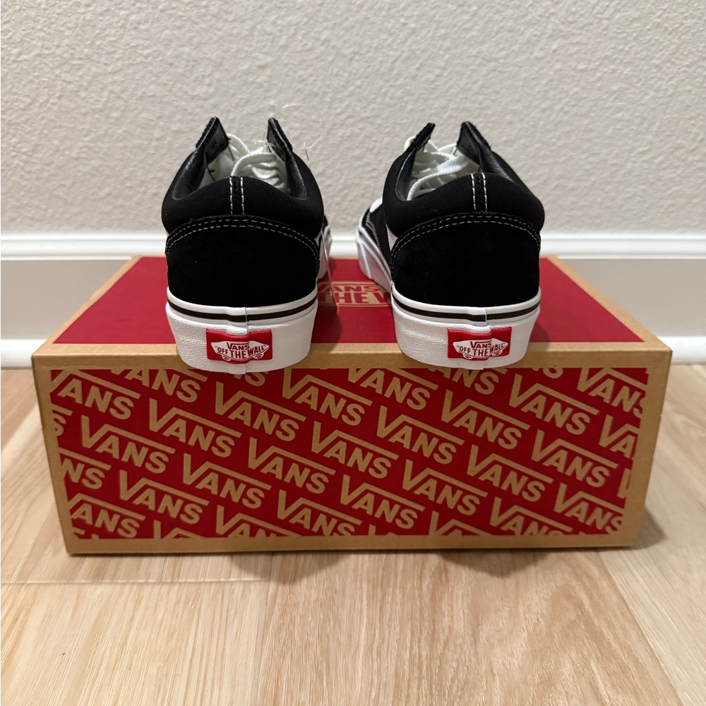 Vans Black and White Old Skool Sneakers - Picture 4 of 6
